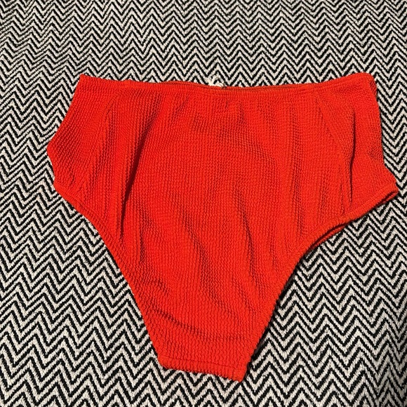 Good American Always Fits Bottom Bright Poppy NWT | Sz 1/2 Small/Med - Picture 12 of 14